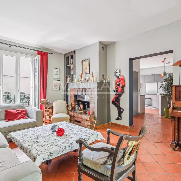 Villa privée, maison familiale avec extérieur