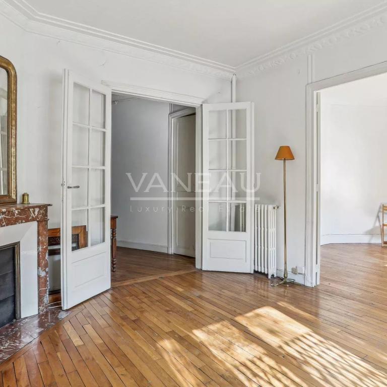 Charme de l'ancien - Profession libérale possible