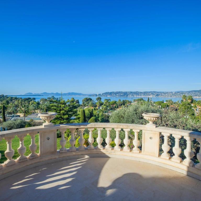 Cap D'Antibes, Villa Bella Vista à Vendre