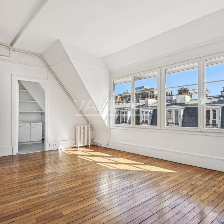 Paris XVe - Sèvres Lecourbe - Appartement lumineux en étage élev