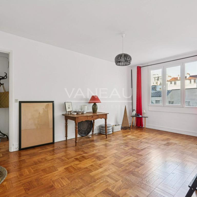 Paris 15e-Dupleix - Émile Zola - 2 pièces