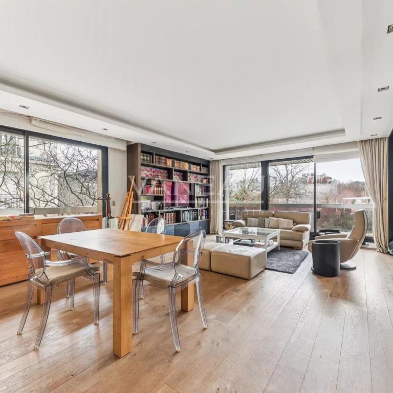 Boulogne - Roland Garros -  Terrasse - Refait par architecte