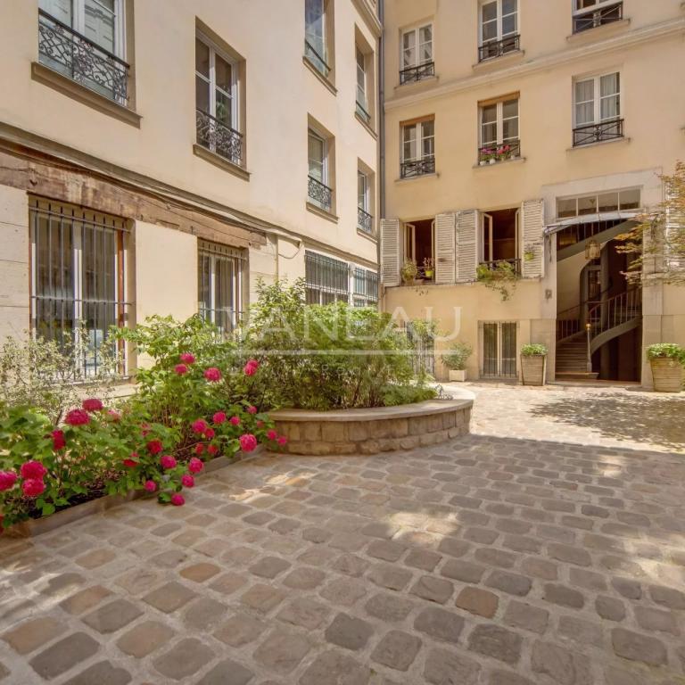 Pied à terre - refait à neuf - Saint Germain des Prés