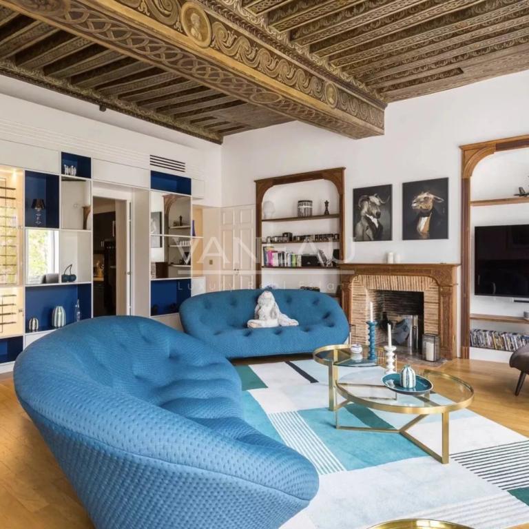 APPARTEMENT MEUBLE - QUARTIER  Saint Germain des Prés