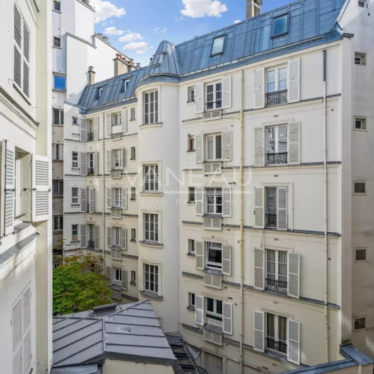 Paris VIIe - Invalides Ecole Militaire