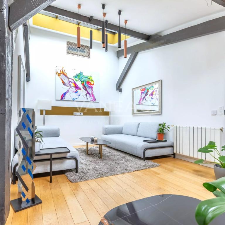 Paris 17e - Jonquière - Guy Moquet - Comme une maison - Trois pi