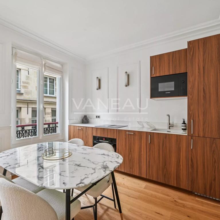 PARIS VI- 2 pièces Clés en mains climatisé SAINT-GERMAIN-DES-PRE