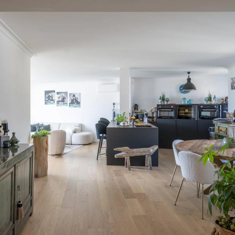 A VENDRE ROOFTOP CENTRE VILLE VUE MER