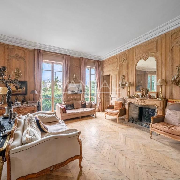 Paris XVIe – Foch/ Saint-James - Appartement d’exception