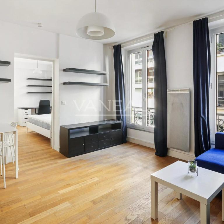 Paris 15e Commerce / Félix Faure - 2 pièces clé en main