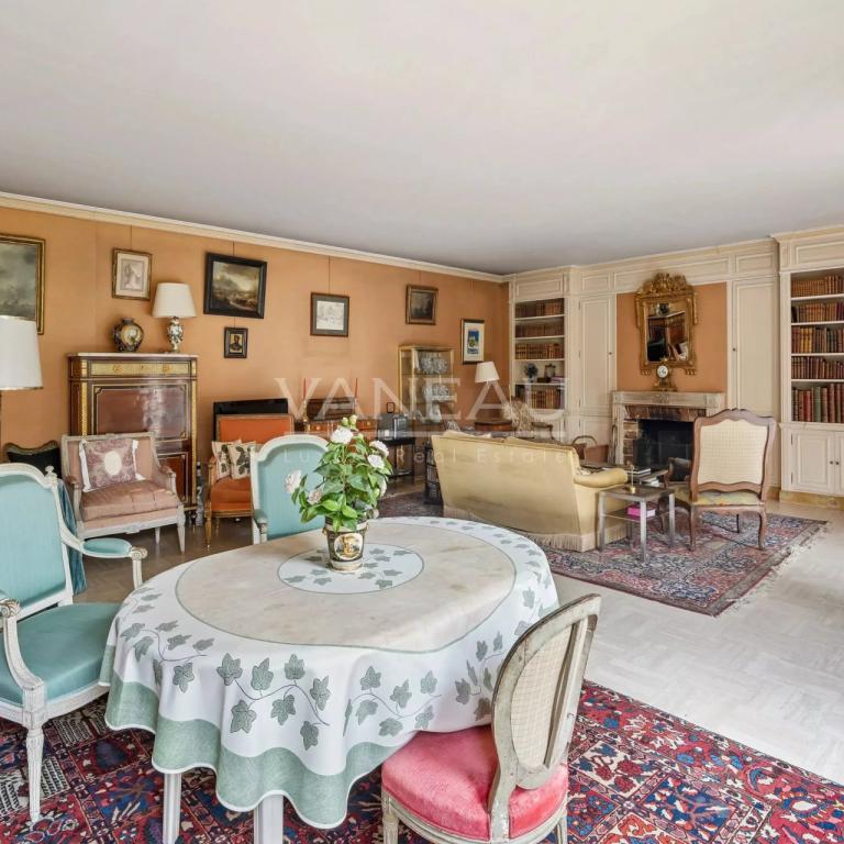 Appartement 6 pièces - 3 chambres  - Jardin 180 m²