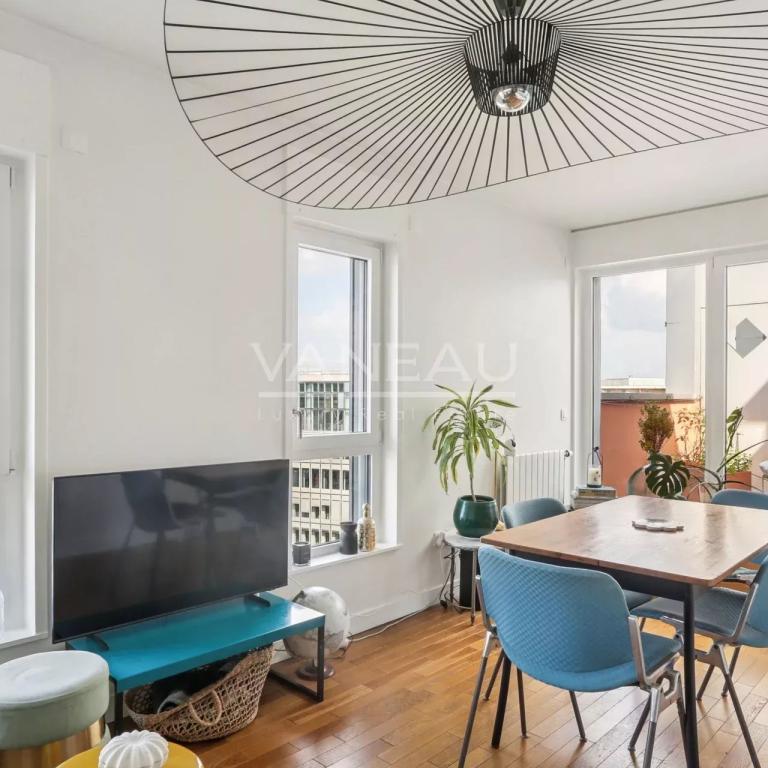 Boulogne - Coup de cœur – Dernier étage - Terrasse - Climatisati