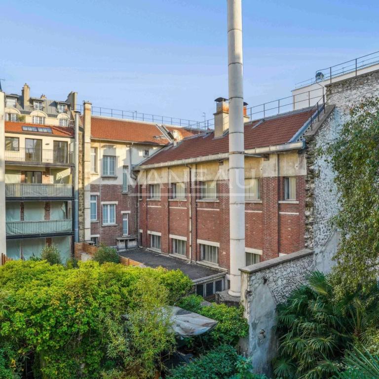 Paris 11ème - Lumineux studio sur jardin sans vis-à-vis
