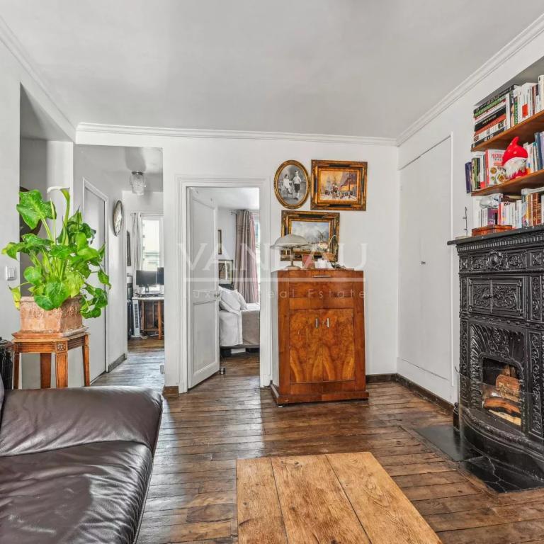 Paris XVe - Appartement 3 pièces - Charme de l'ancien