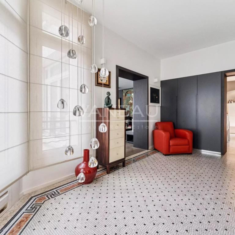 Paris 8 - Hoche Faubourg Saint-Honoré