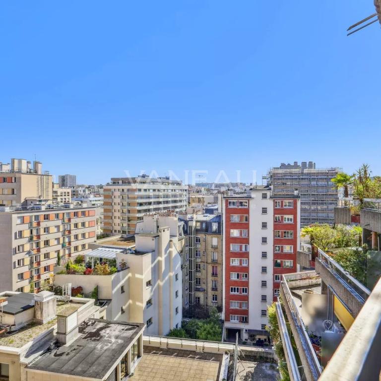 Convention-Alleray - 2 pièces avec balcon et vue dégagée