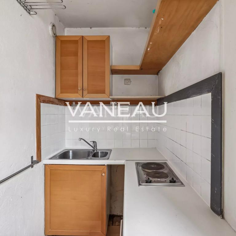 PARIS XVIIIe - STUDIO 20m² - Idéal Investisseurs