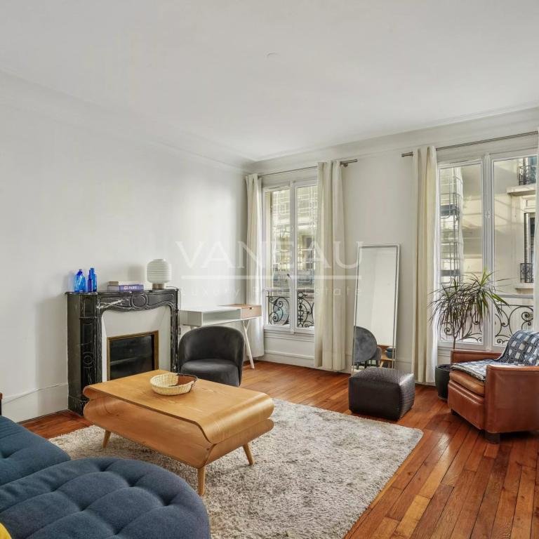 Exclusivité - Paris VIIe - Invalides Tour Maubourg