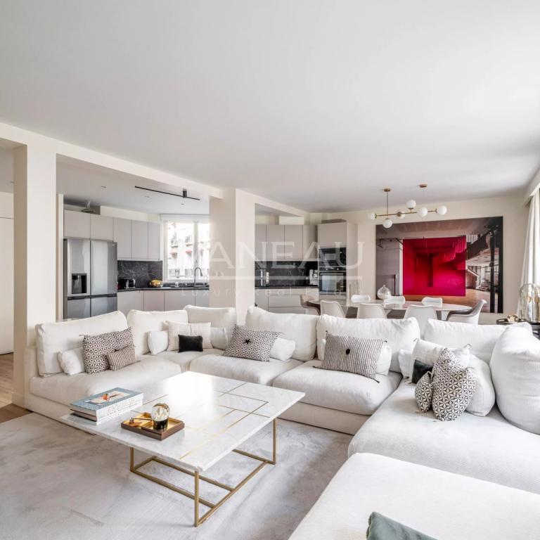 Paris XVIe - Janson de Sailly - Appartement de standing rénové