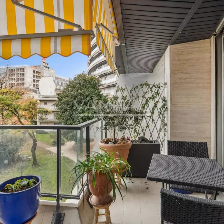 Neuilly/Mairie - Vente en nue-propriété