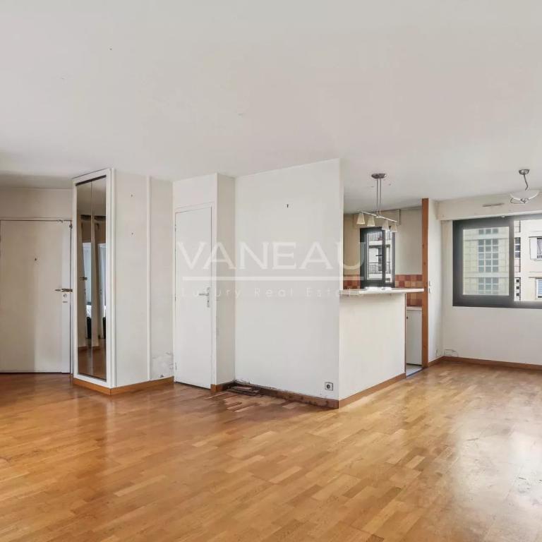 Boulogne  - Trois pièces avec balcon terrasse sur rue calme