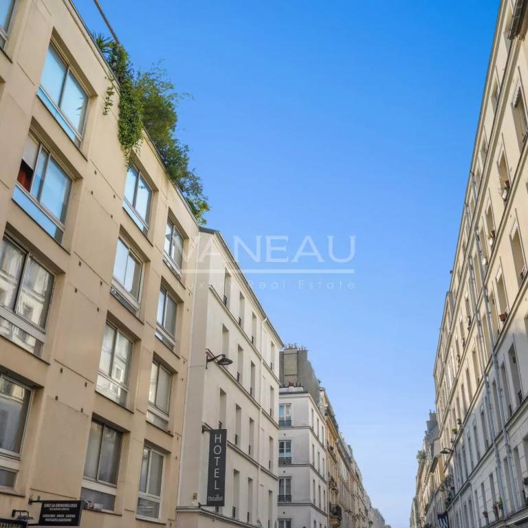 Paris 11ème - Lumineux studio sur jardin sans vis-à-vis