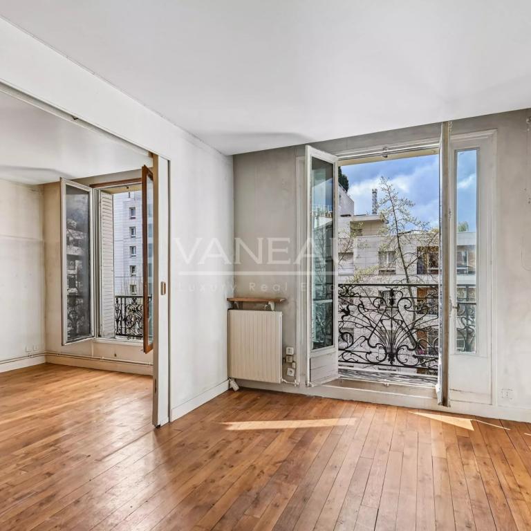 Levallois - Charme de l'ancien - 1 ou 2 chambres avec balcon