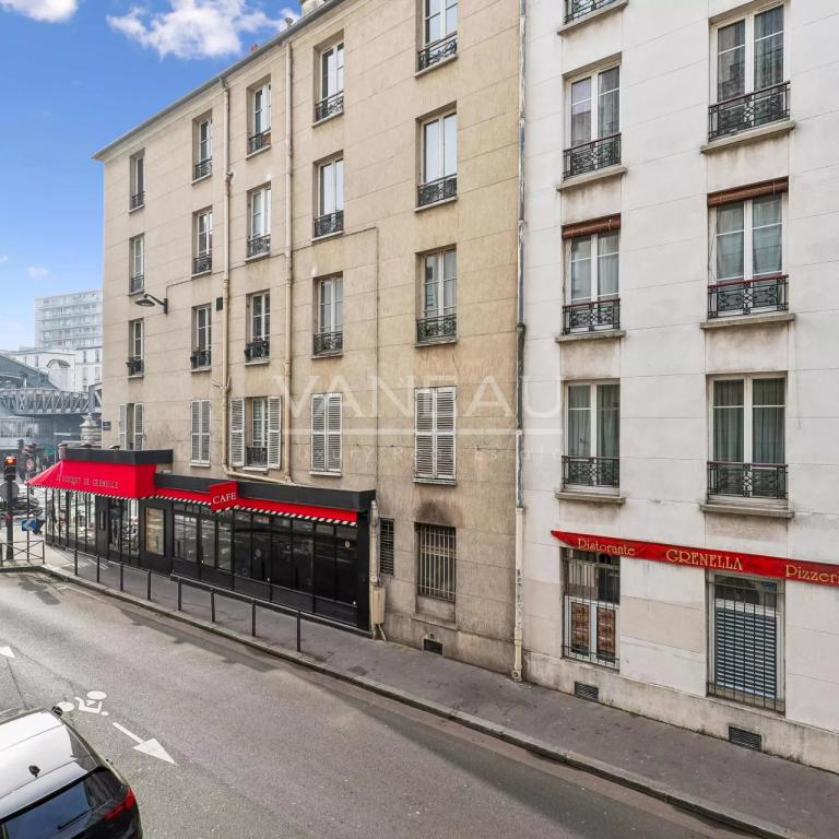 Paris 15ème - La Motte-Picquet-Grenelle - Charmant 2 pièces trav