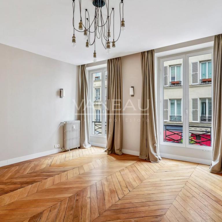APPARTEMENT NON MEUBLÉ – PARIS 8ème – QUARTIER CHAMPS-ÉLYSÉES / 