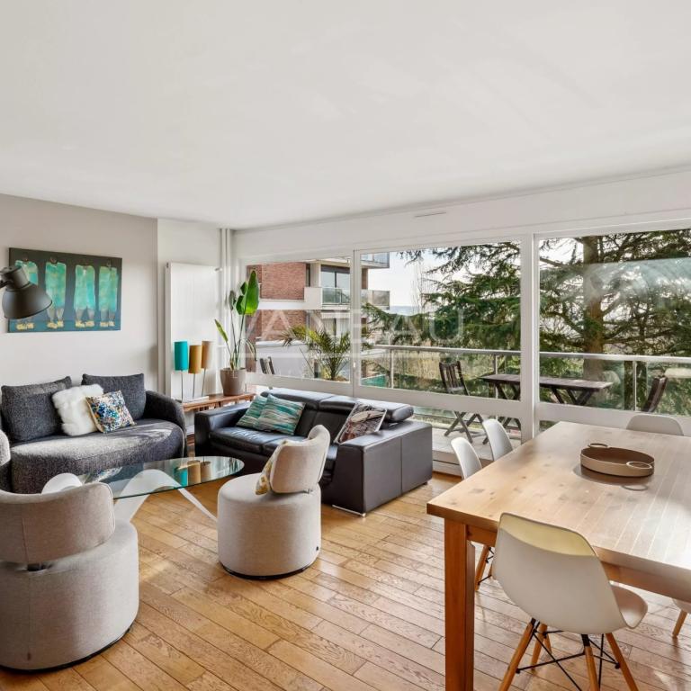 Appartement familial en étage avec terrasse vue dégagée