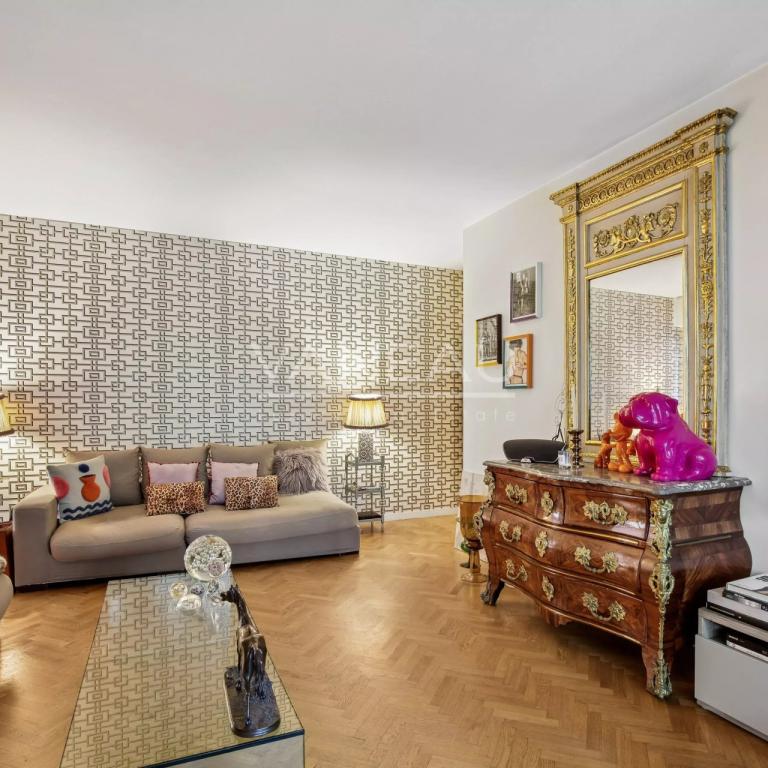 Boulogne - Terrasse au calme, sans vis à vis exposée sud