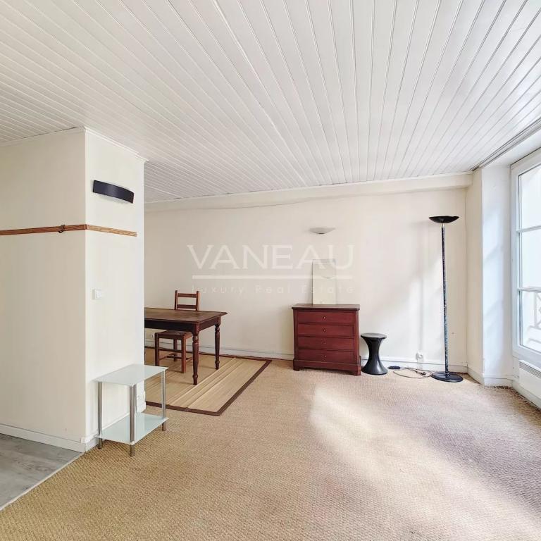 Paris 3e - Centre Pompidou - studio avec potentiel