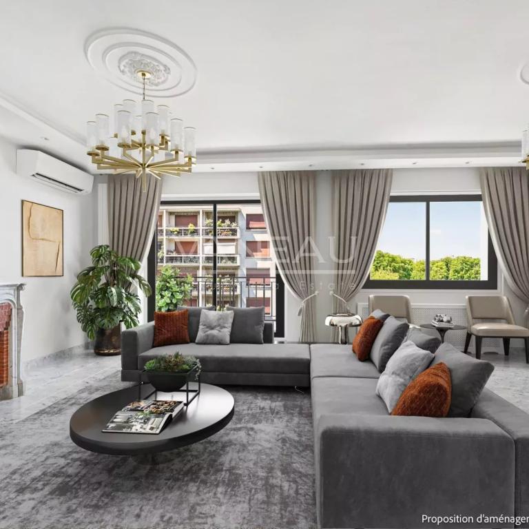 Paris XVIe - Trocadéro - Appartement familial avec balcon et vue