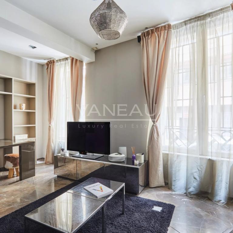 PARIS VIII - Champs Elysées - Parfait état