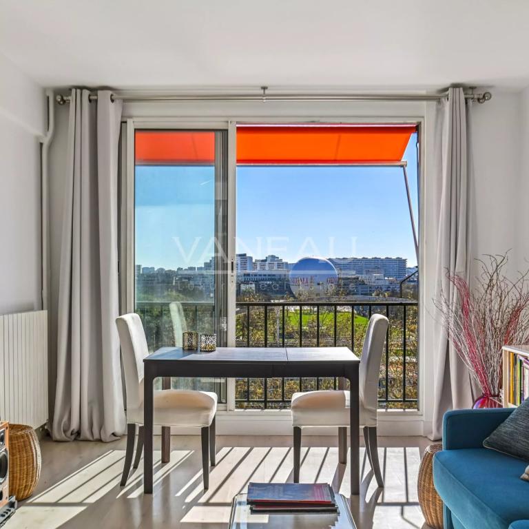 PARIS XVI  - Etage  éleve vue panoramique