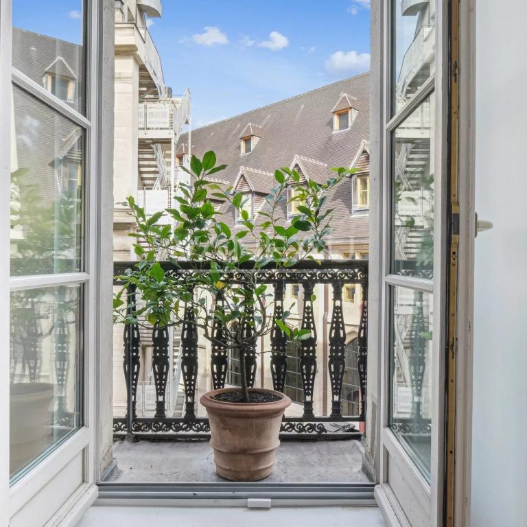 PARIS VIe - IDEAL PIED A TERRE - 3P ODEON