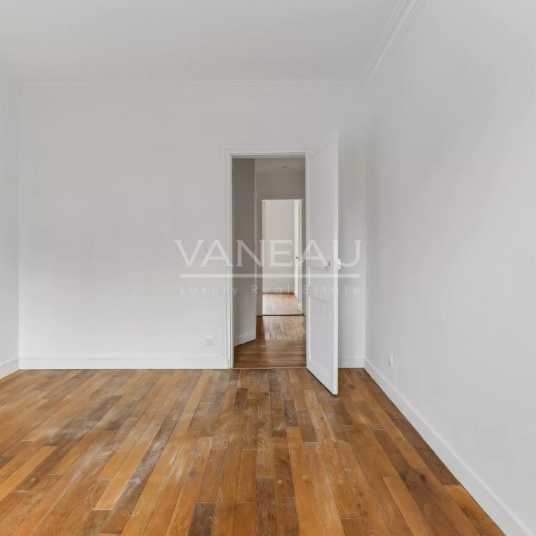 Meudon : Trois pièces refait à neuf,  sans vis à vis