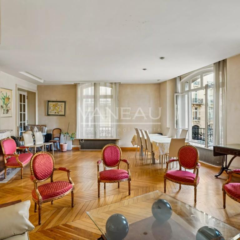 Paris XVIe - Place Mexico - Appartement familial
