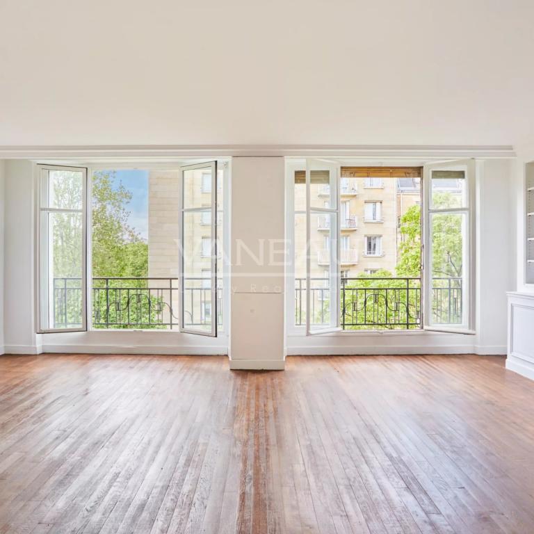 PARIS XVI – MICHEL ANGE-MOLITOR - PARC SAINTE-PERINE