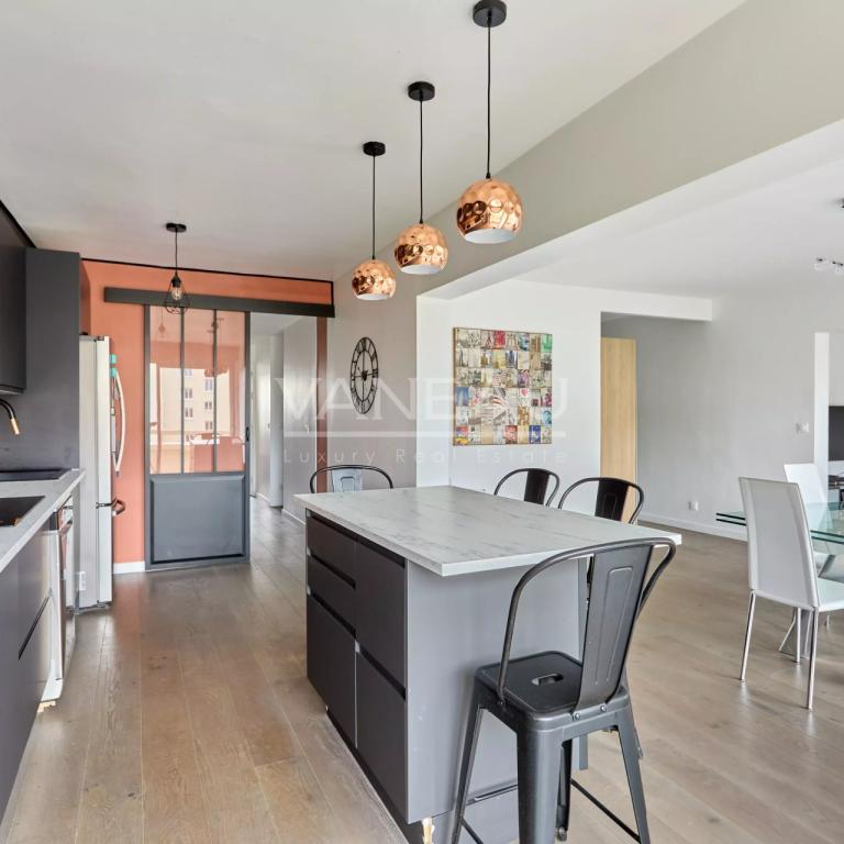 Boulogne - Appartement familial avec balcon et parking