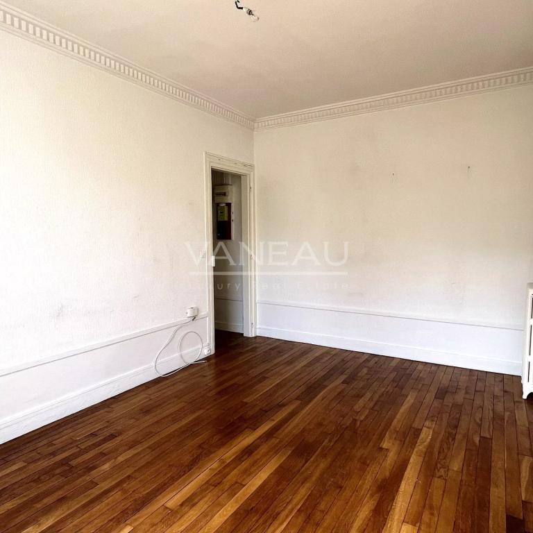 Meudon : deux pièces à rénover, sans vis à vis