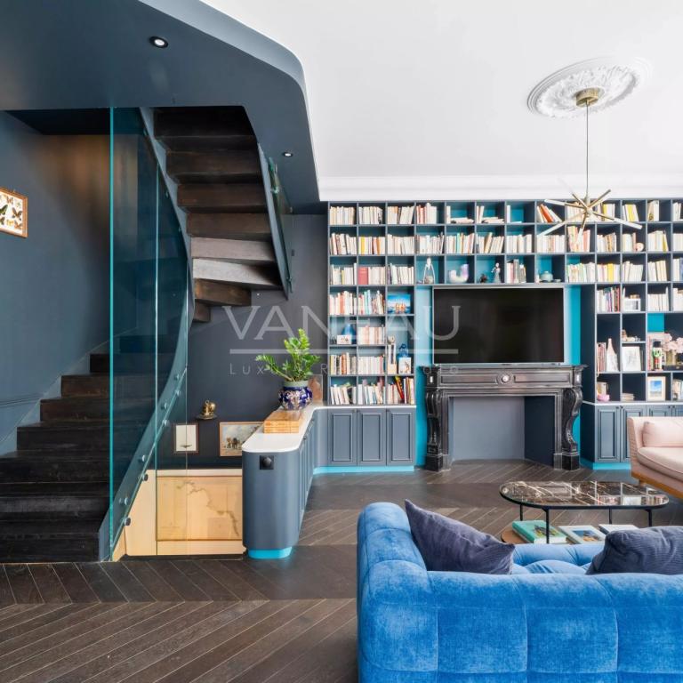 Paris XVIe -Trocadéro- Maison loft atypique