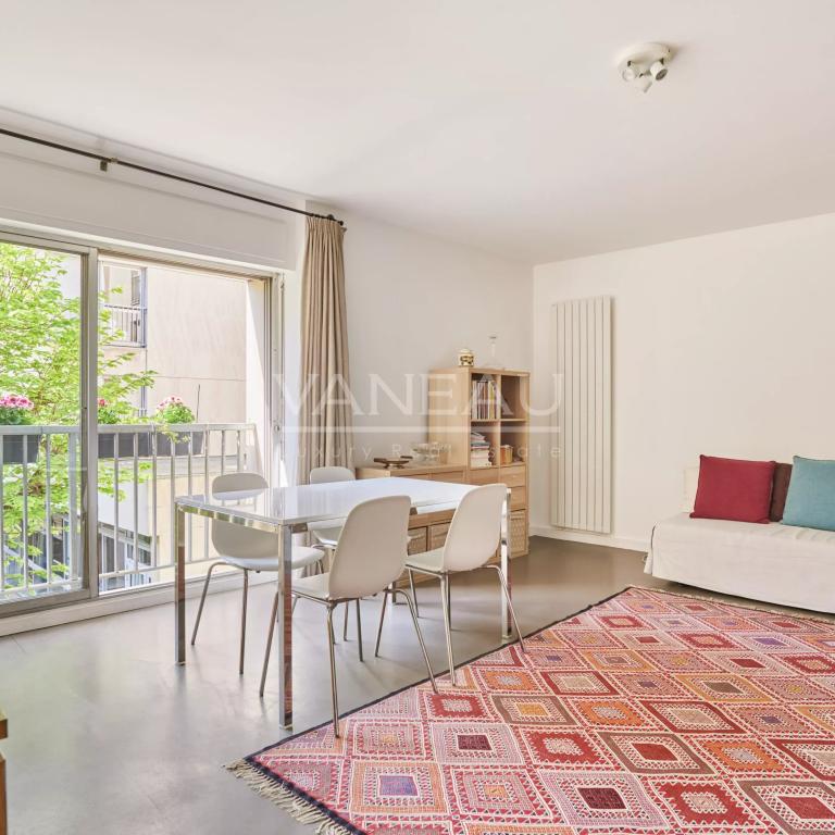 Paris VIe - Luxembourg / Vavin - Studio avec espace nuit vue jardin