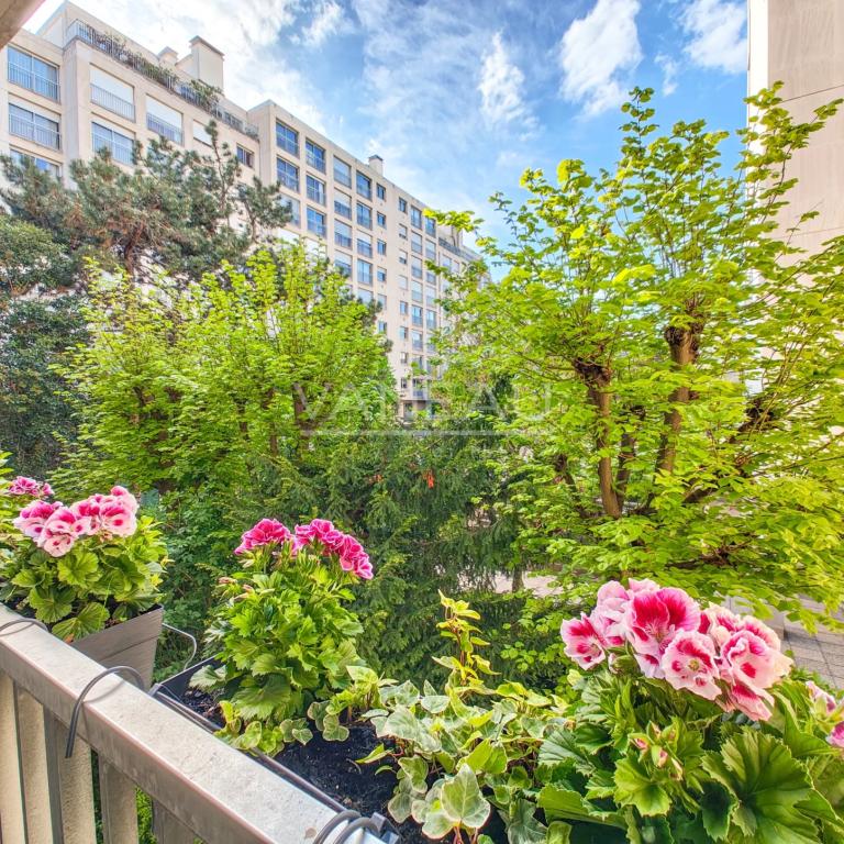 Paris VIe - Luxembourg / Vavin - Studio avec espace nuit vue jar