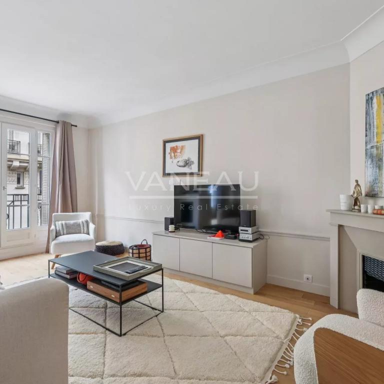 Paris XVe - Emile Duclaux - Appartement en excellent état