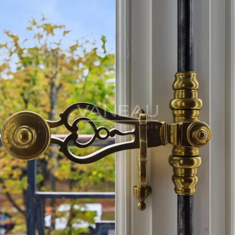 Neuilly - Maurice Barrès - Appartement d'exception.