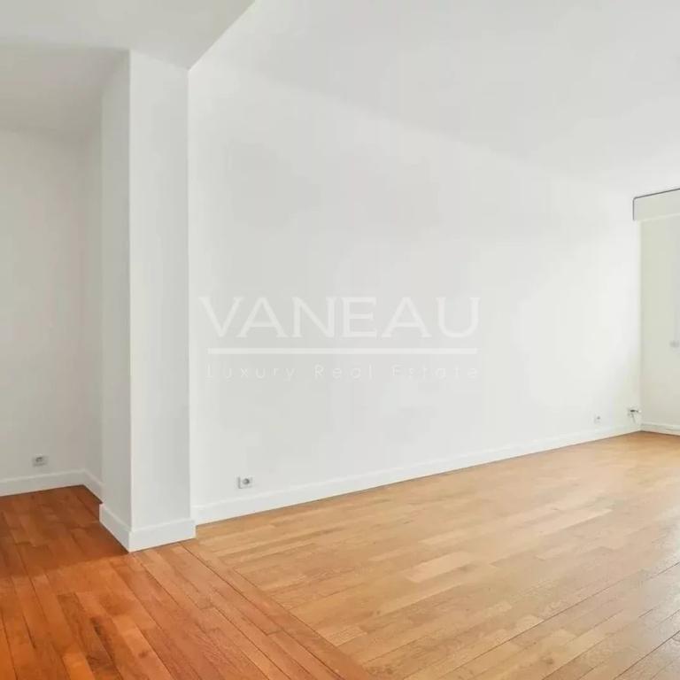 Charme de l'ancien - 2 pièces en étage