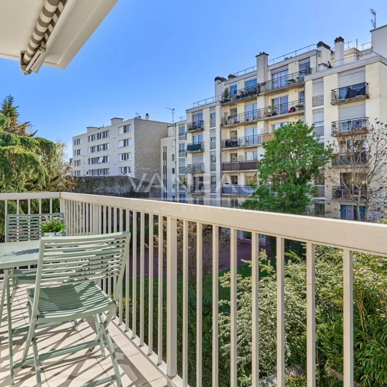 Boulogne Centre - Deux pièces lumineux, au calme, avec balcon