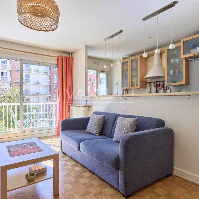 Boulogne Centre - Deux pièces lumineux, au calme, avec balcon