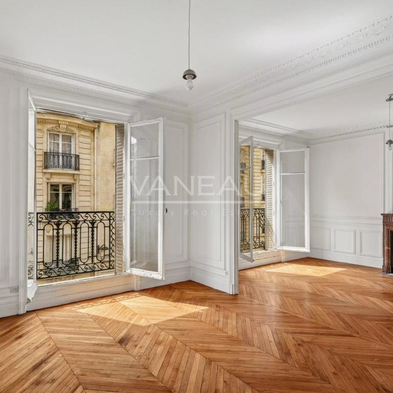 Paris XVIe -  Auteuil sud - Bel ancien - Trois chambres.